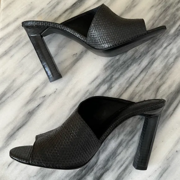 Mercedes Castillo Paulina Raffia Heels