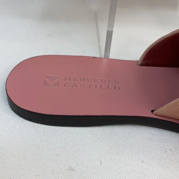 Mercedes Castillo Sz 8.5 Pink Delphia Suede Slides