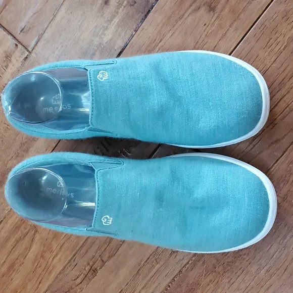 Merinos Women's Slip-Ons Mist Green