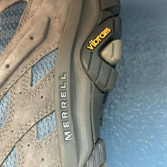 Merrell Women's Moab 3 Hiking Shoes, Size 9, Color Smoke, NWT