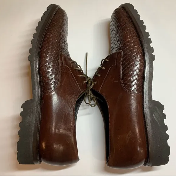 Mezlan Brown Square Toed Woven Leather Oxfords with Vibram Soles, 10M, EUC