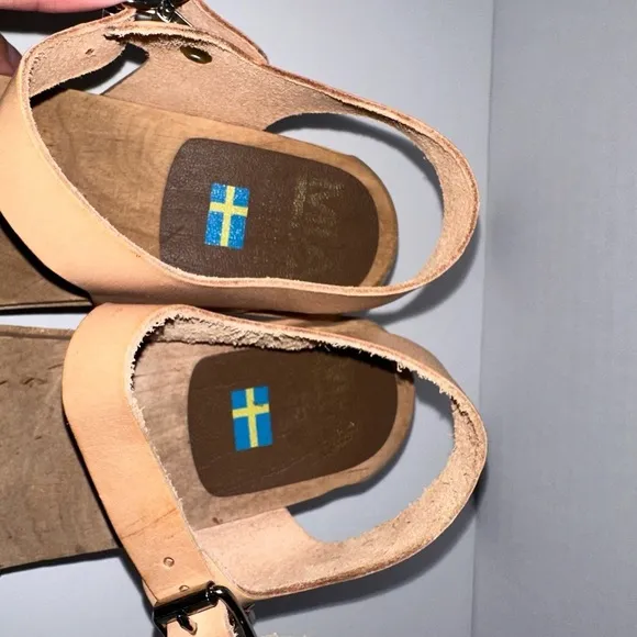 Mia Greta Clogs in Natural 38 Swedish Wood Heel Italian Leather 7.5 Peep Toe