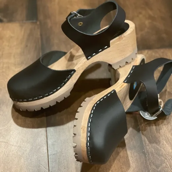 MIA Sofia Clog NEW
