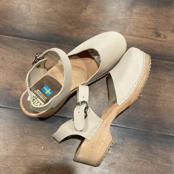 MIA “Sofia” clogs NEW