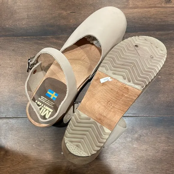 MIA “Sofia” clogs NEW