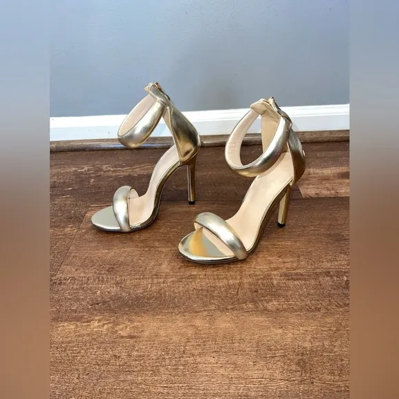 MICAS Metallic Open Toe Ankle Strap High Heels