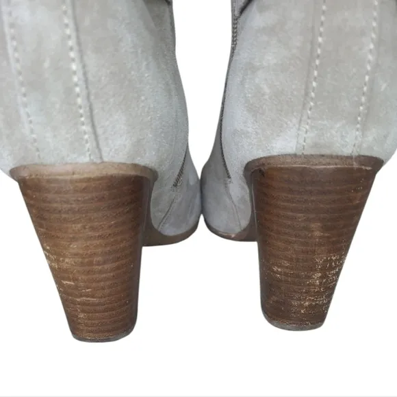 Michael by Michael Shannon Lexi Ankle Boots in Taupe Size 12