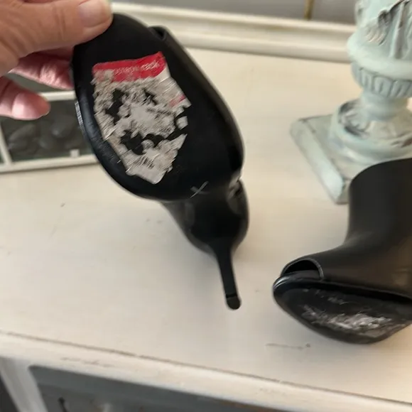 Michael Kors Black Open Toe Heels size 7
