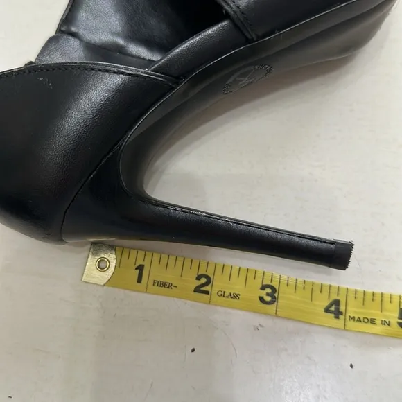 Michael Kors Black Open Toe Heels size 7