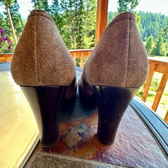 Michael Kors Brown Suede Leather Pumps 7.5M Stacked Block Heels Career Classy