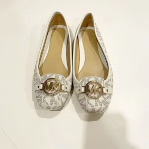Michael Kors Fulton Studded Logo Moccasin White Size 8 $155.00
