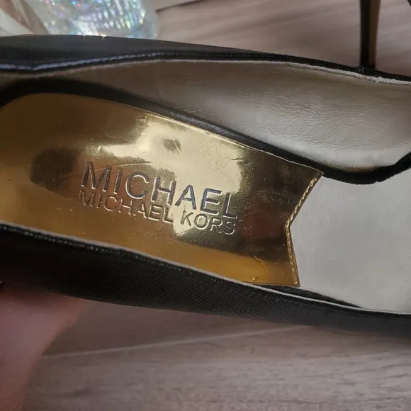 Michael Kors Heels Womens Size 6.5 Black Leather Pumps Open Toe  *