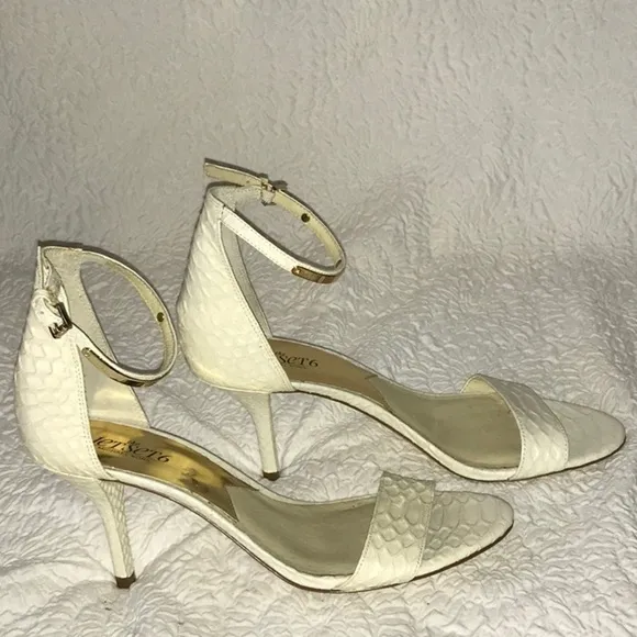 Michael Kors Jet Set 6 Leather Sandal Heels NWOT