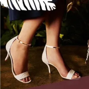 Michael Kors Jet Set 6 Leather Sandal Heels NWOT