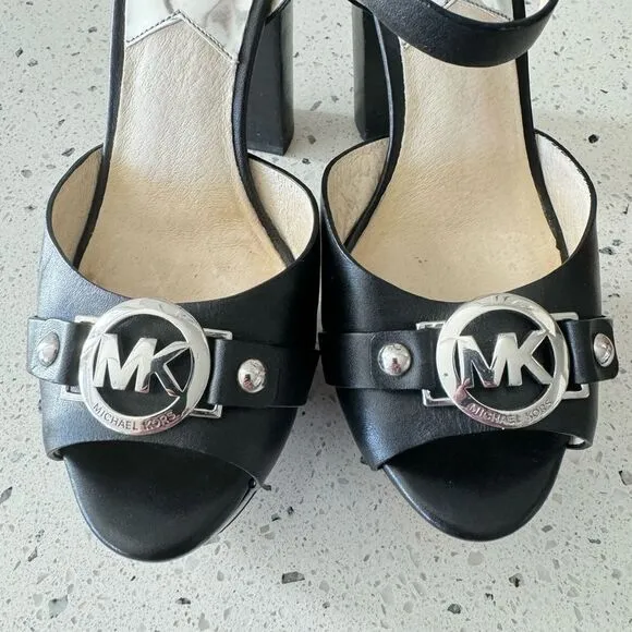 Michael Kors Racquel Platform Black Leather high Block Heels Open Toe Size 6.5M
