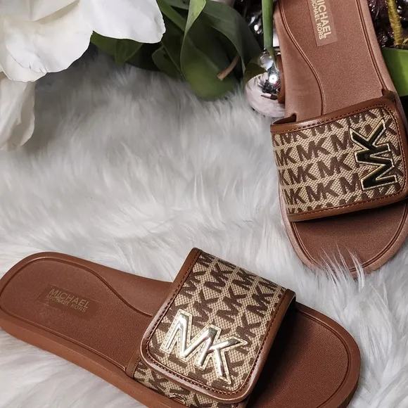 Michael Kors Strappy Brown/Gold Womens Slides New