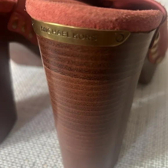 MICHAEL KORS Westley Chunky Heel Size 10/41