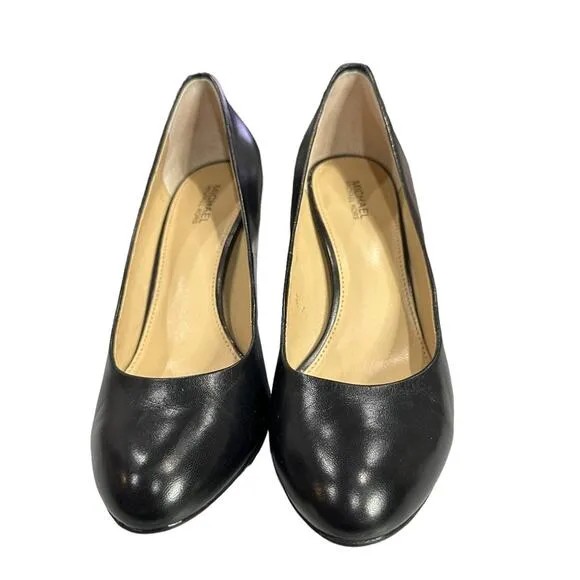 Michael Michael Kors black buttery leather pumps 4” heels almond toe size 7.5