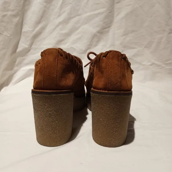MIISTA Cognac Suede Heeled Platform Oxfords w/Whip Stitching Detail Gum …