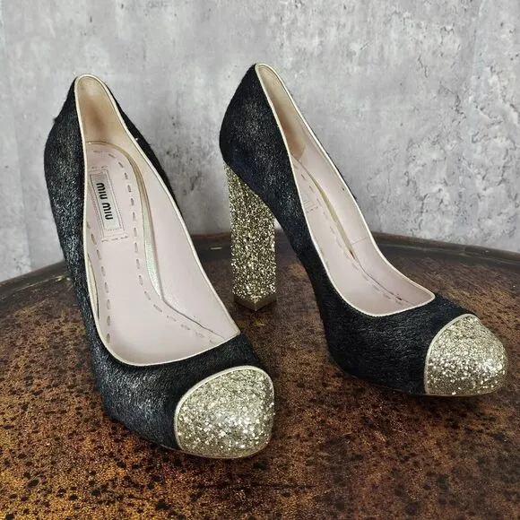 Miu Miu‎ 38.5 Black Pony Style Calfskin Gold Glittery Block Heels Pumps Cap Toe