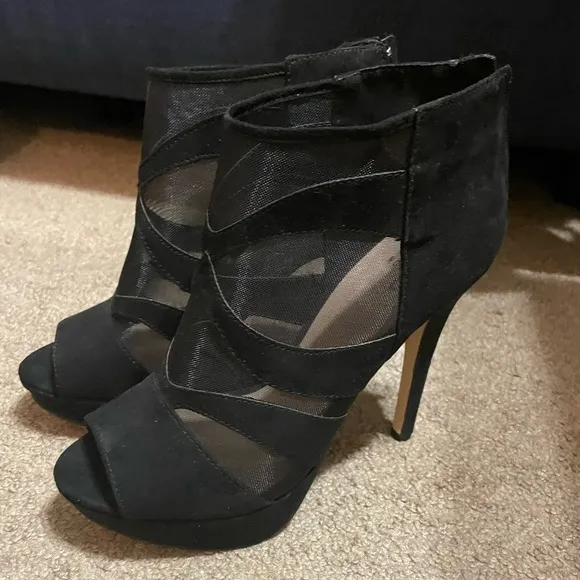 Mix No. 6 Black Open Toe Heels size 8.5