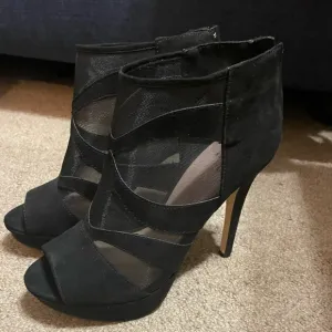 Mix No. 6 Black Open Toe Heels size 8.5