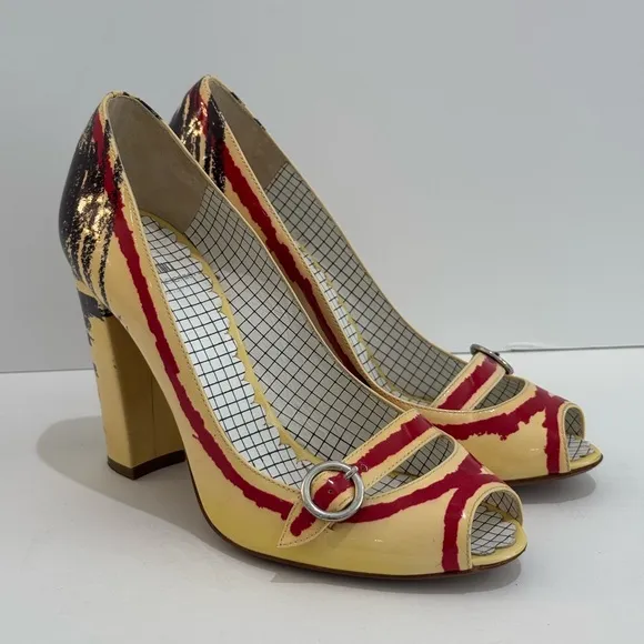 Moschino Cheap and Chic Baby Open Toe Pumps in Ivory Scribble Crayon Red -7