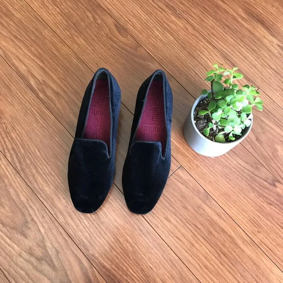 Munro Cerise Smoking Slipper Loafer WIDE WIDTH Size 8W