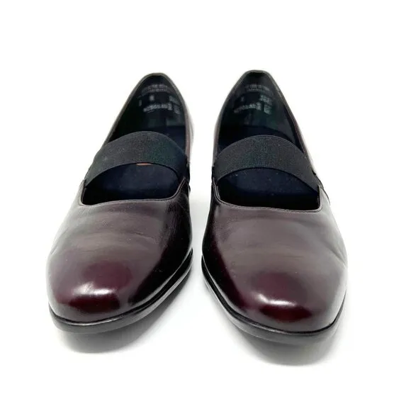 Munro Danielle Leather Pump. Chunky Low Block Heels. Dark Brown. Size  8