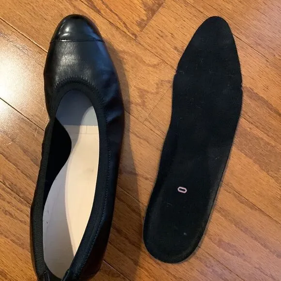 Munro American Size 12 black pump block heels