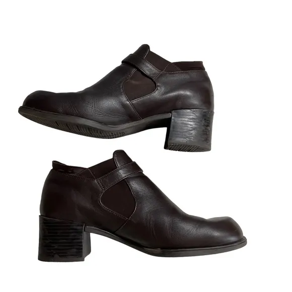 Naot Brown Leather Stacked Heel Slip On Buckle Shoe Ankle Booties  Size 40/9