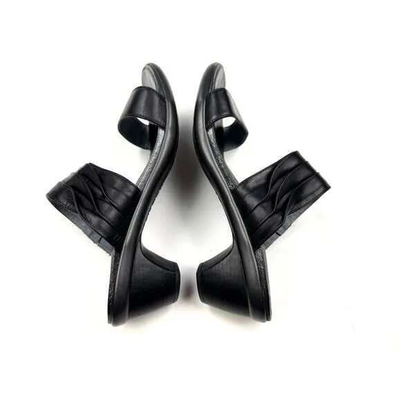 NAOT Isis Wedge Sandals‎ Women 40 US 9 EUC Leather Open Toe Comfort Heels Black
