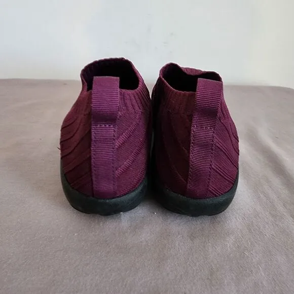 NAOT Slip On Knit Sneakers Walking Shoes Burgundy Purple Elastic EU 42