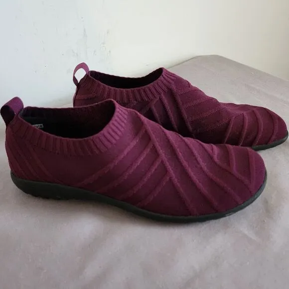 NAOT Slip On Knit Sneakers Walking Shoes Burgundy Purple Elastic EU 42