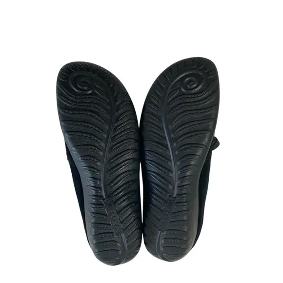 Naot Shoes Mary Jane Matai Madres Black Leather Comfort Flats Size 39 US 8/8.5