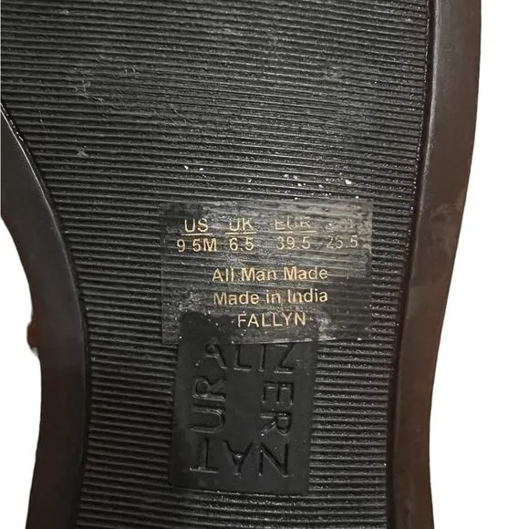 NATURALIZER Fallon Rhinestone Embellished Flat Sandal - 9.5 Black