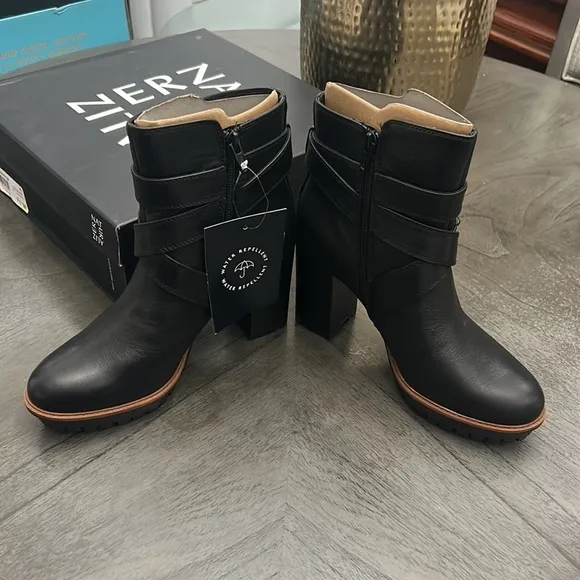 NATURALIZER Lyra Lug Sole Booties