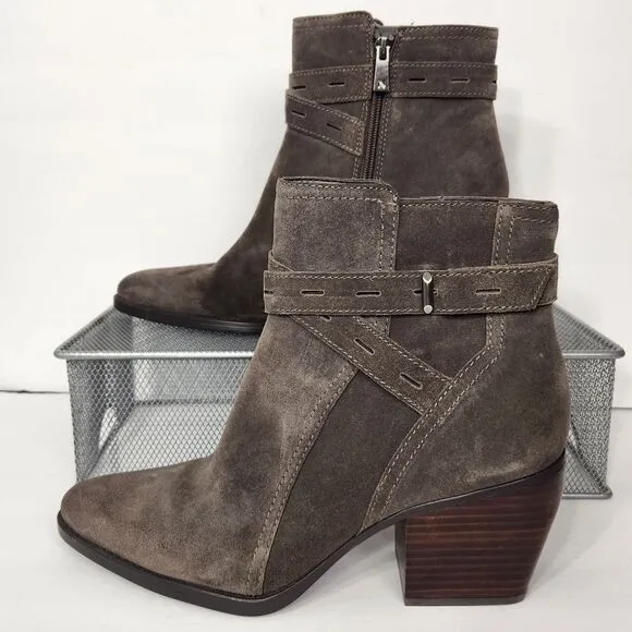 Naturalizer NWOT  Suede Women's Fenya Booties Ankle Boot Size 9.5