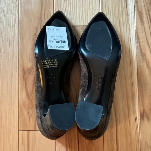 NEW AGL Suede Leather Studded Pump Block Heels Size 36
