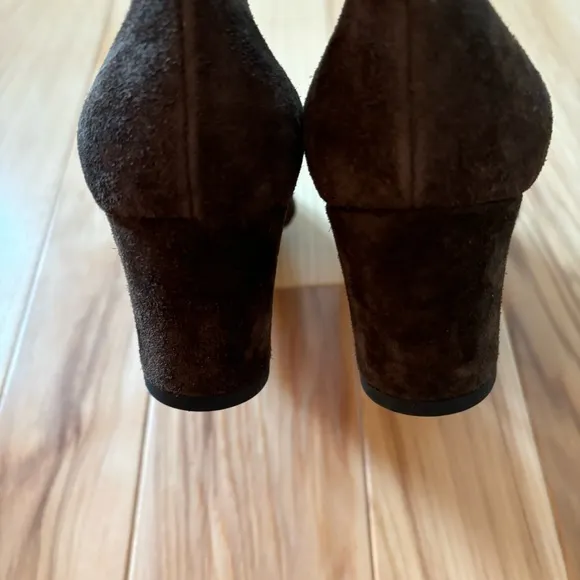 NEW AGL Suede Leather Studded Pump Block Heels Size 36