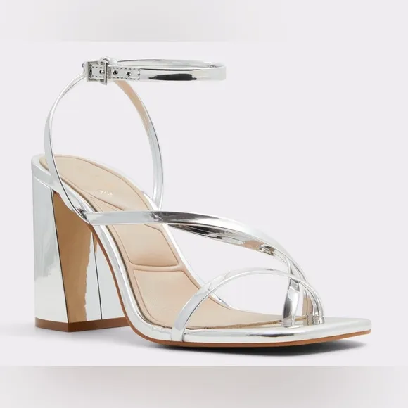 NEW Aldo Silver Metallic Open Toe Sandals Heels Block Heel Size 8.5 with Box