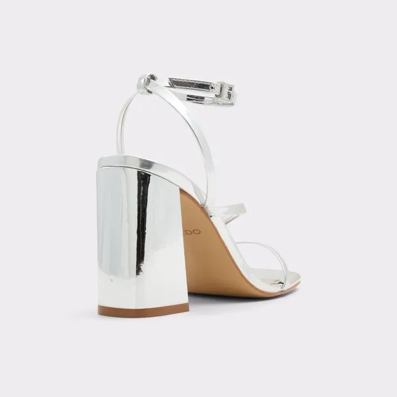 NEW Aldo Silver Metallic Open Toe Sandals Heels Block Heel Size 8.5 with Box