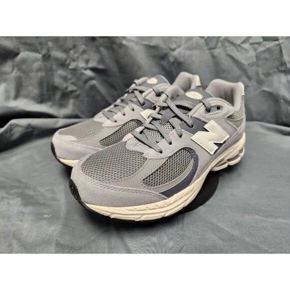 New Balance Boys 2002 Sneakers GC2002ST Suede Grey Size 7 NEW IN BOX!