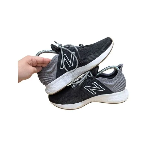 New Balance Fresh Foam Roav Running Shoes Sneakers Black Gray Womens 9 Workout