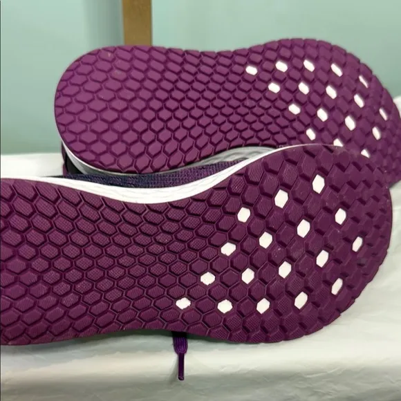 New Balance Purple Sneakers Lightweight Breathable Design