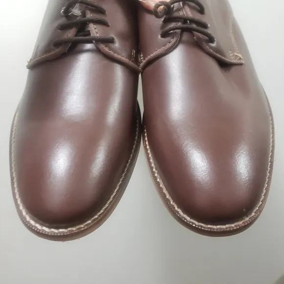 NEW Banana Republic Brown Leather Lace-up Oxfords Derbys size 9