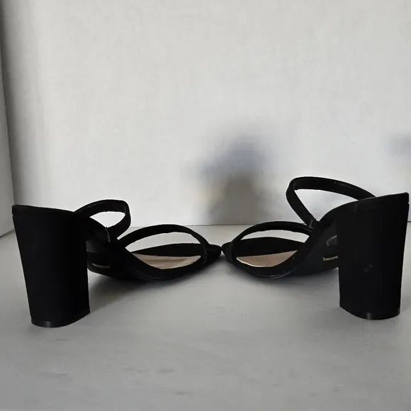 New Billini Haze Black Block Heels Size 9