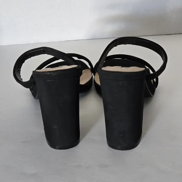 New Billini Haze Black Block Heels Size 9