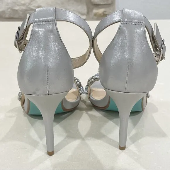 NEW Blue by Betsey Johnson Erin Stiletto Heels Rhinestone Toe Strap Silver 7