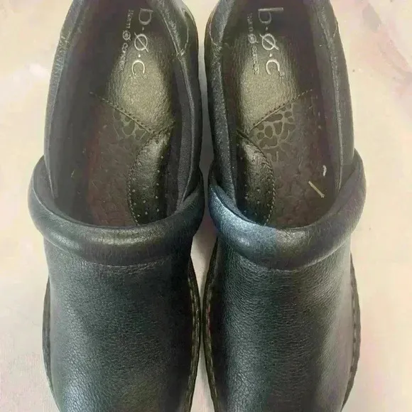 New BOC Born Concept Clogs size 11 slip ons leather, upper balance man made